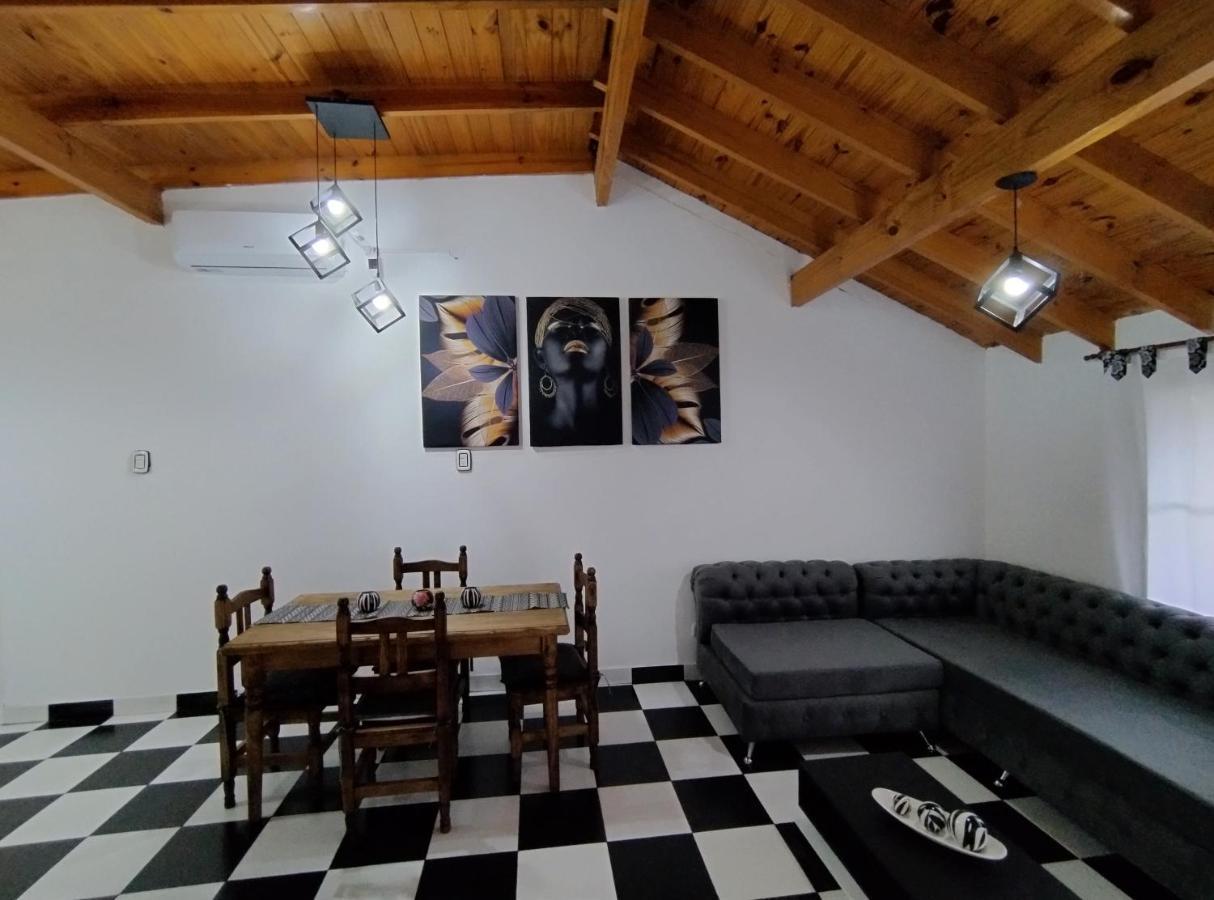 Casa Ana, Departamento Amplio A 20 ' Aeropuerto Διαμέρισμα Luis Guillon Εξωτερικό φωτογραφία